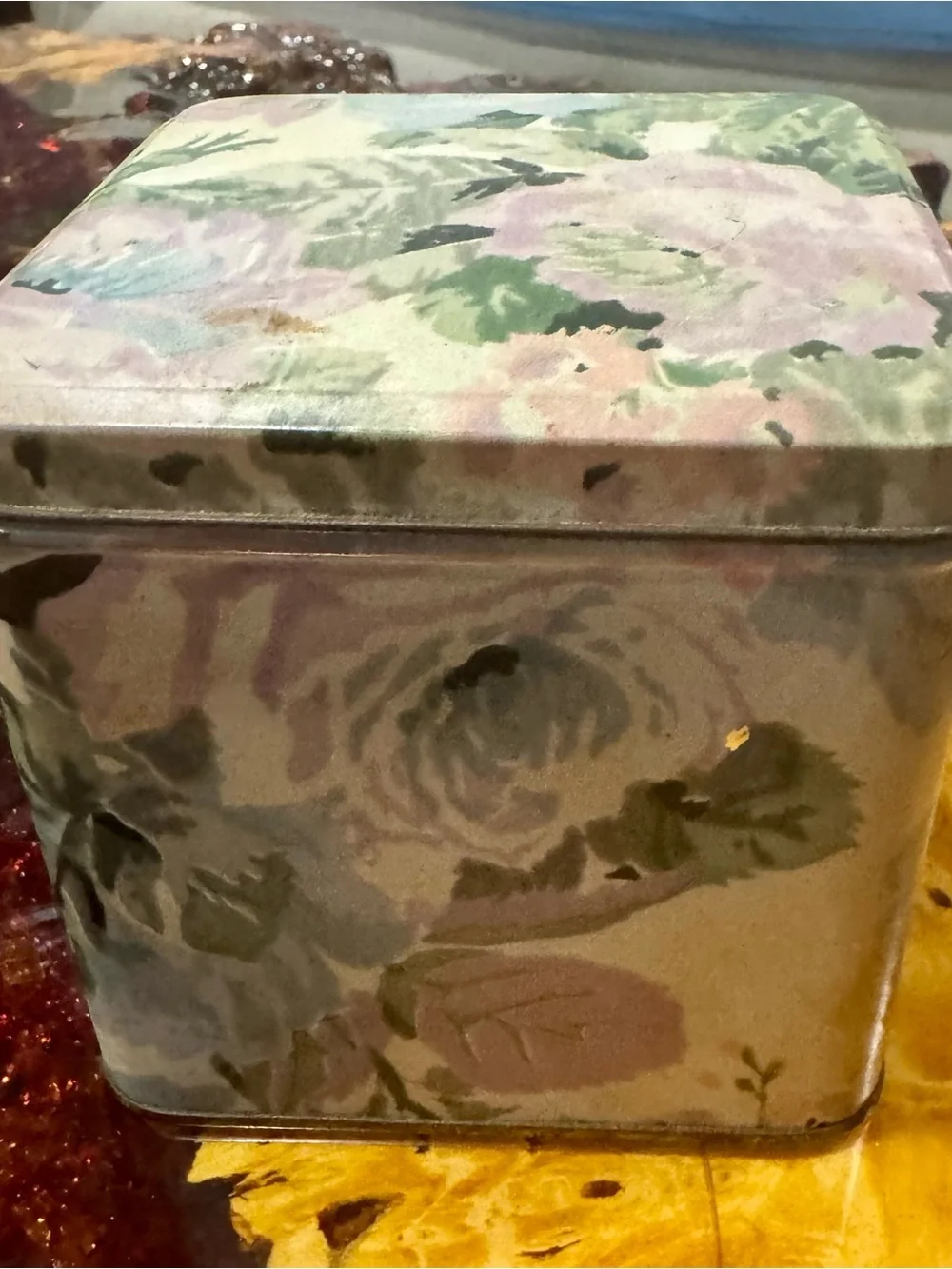 Floral Pattern Decorative Storage Tin - Pink & Green Vintage